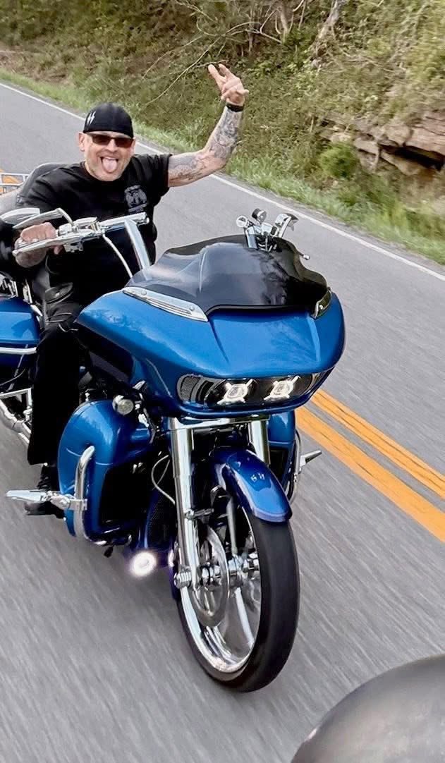 Bobby Flowers Motorcycle Accident, Detroit, MI Death, Obituary, Forman/Operator at Michigan Joint Sealing inc. has died